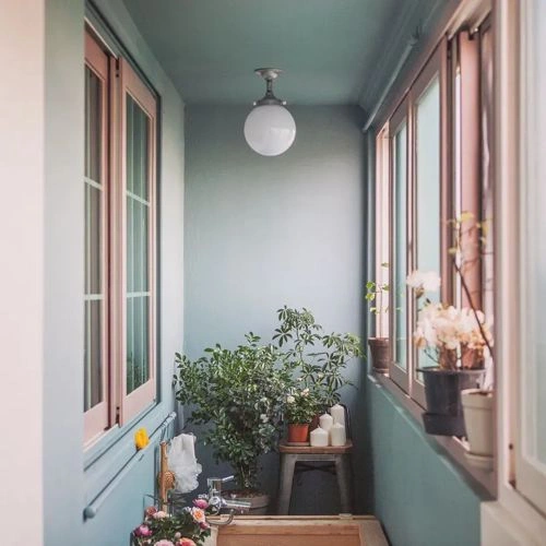 Photo of color Benjamin Moore 2123-30 Sea Star