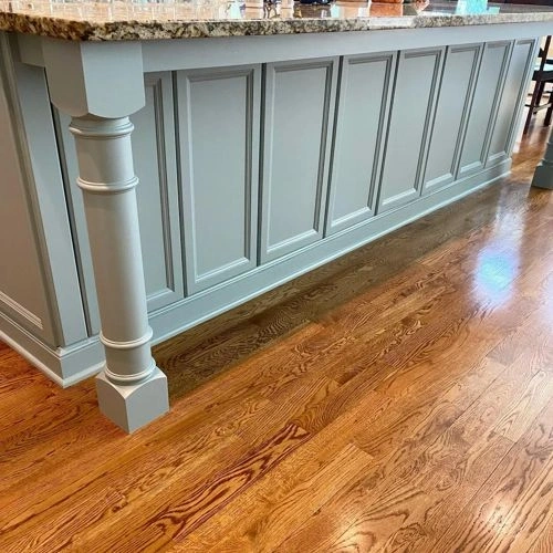 Photo of color Benjamin Moore 1586 Silver Mink