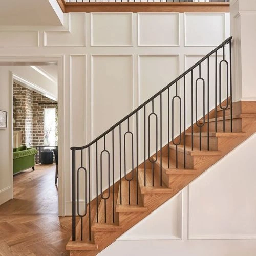 Photo of color Benjamin Moore OC-117 Simply White