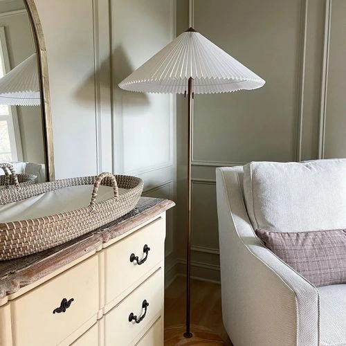 Photo of color Benjamin Moore 1509 Spanish Olive