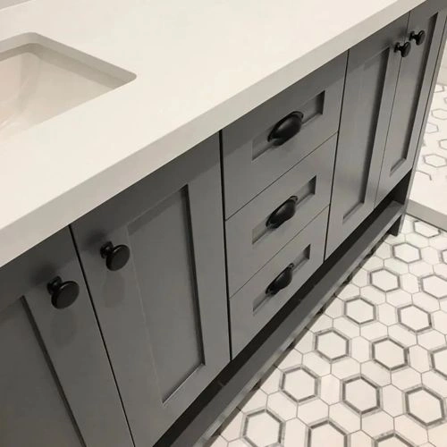 Photo of color Benjamin Moore 2121-20 Steel Wool Photo of color Benjamin Moore 2121-20 Steel Wool