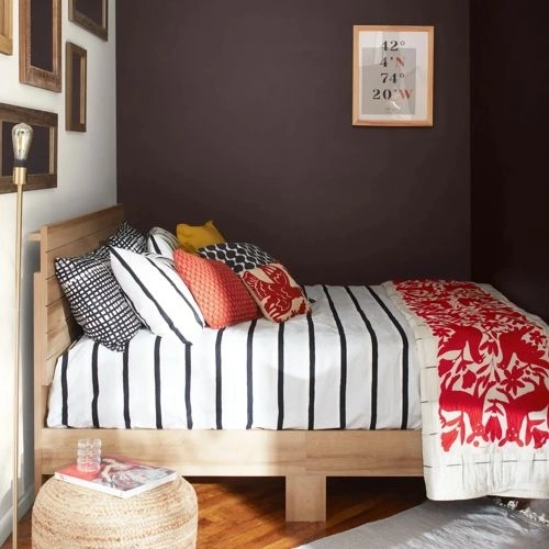 Photo of color Benjamin Moore AF-180 Wenge