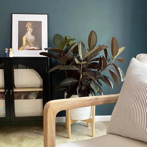 Photo of color Benjamin Moore HC-133 Yorktowne Green