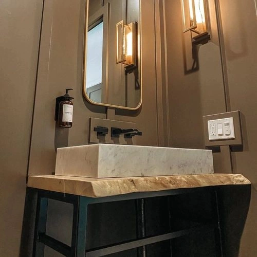 Photo of color Sherwin Williams SW 7020 Black Fox Photo of color Sherwin Williams SW 7020 Black Fox