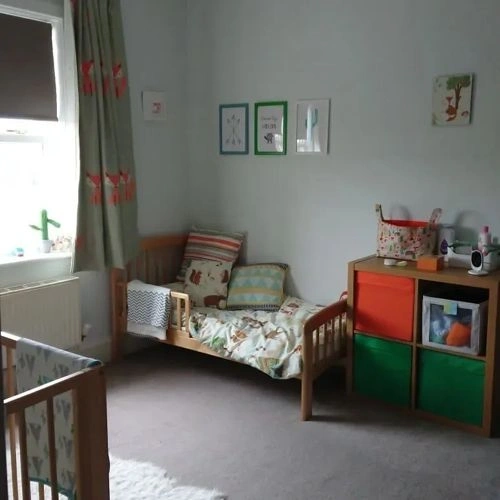 Photo of color Dulux 10BG 83/018 Clouded Pearl 2 Photo of color Dulux 10BG 83/018 Clouded Pearl 2