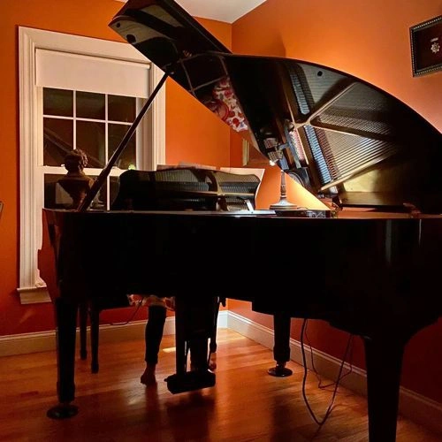 Photo of color Sherwin Williams SW 6635 Determined Orange