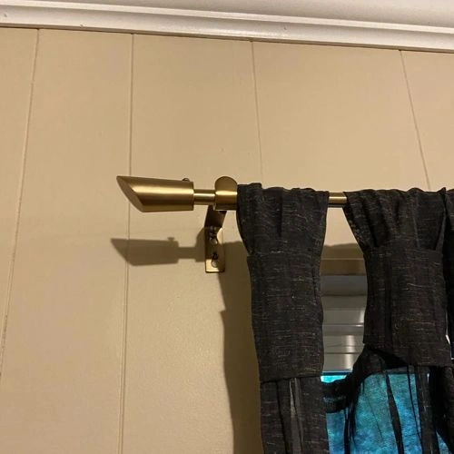 Photo of color Sherwin Williams SW 7524 Dhurrie Beige