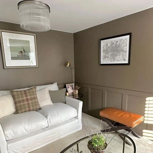 Photo of color Farrow and Ball 290 Salon Drab