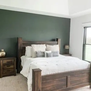 Photo of color Sherwin Williams SW 9184 Foxhall Green Photo of color Sherwin Williams SW 9184 Foxhall Green
