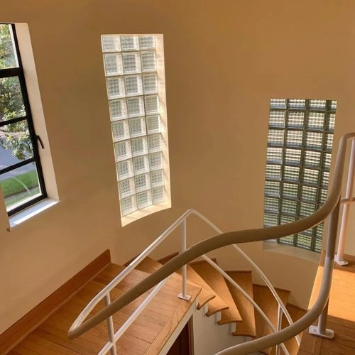 Photo of color Sherwin Williams SW 6379 Jersey Cream