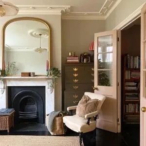 Photo of color Little Greene 77 Portland Stone