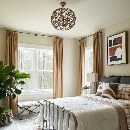 Photo of color Sherwin Williams SW 7526 Maison Blanche