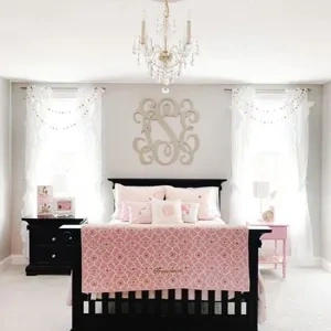 Photo of color Sherwin Williams SW 6071 Popular Gray