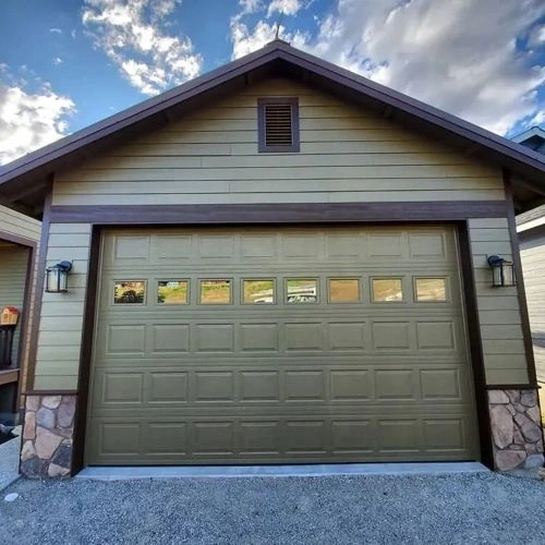 Photo of color Sherwin Williams SW 2843 Roycroft Brass