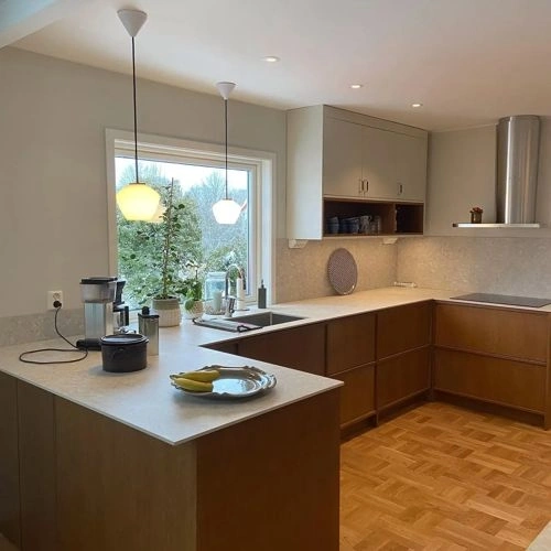 Photo of color NCS S 1002-Y null Photo of color NCS S 1002-Y null