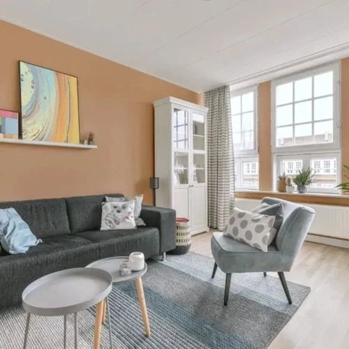 Photo of color NCS S 1515-Y50R 