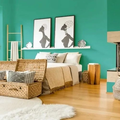 Photo of color NCS S 2040-B70G 