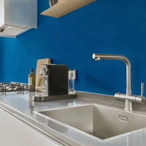 Photo of color NCS S 2065-B 