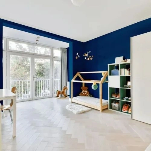 Photo of color NCS S 5040-R90B 