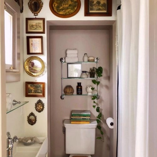 Photo of color Sherwin Williams SW 6037 Temperate Taupe