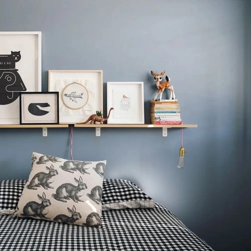 Photo of color Dulux 90BG 30/073 Smoke Grey Photo of color Dulux 90BG 30/073 Smoke Grey