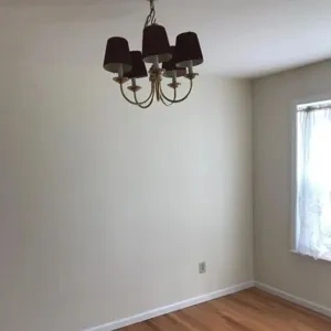 Photo of color Sherwin Williams SW 7557 Summer White