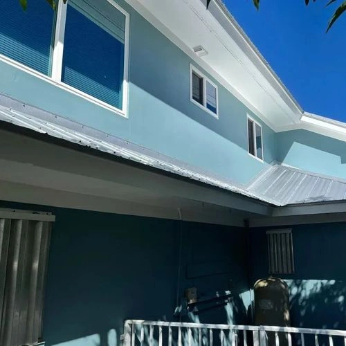 Photo of color Sherwin Williams SW 7611 Tranquil Aqua