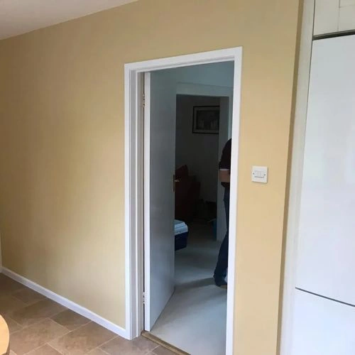 Photo of color Dulux null Golden Ivory