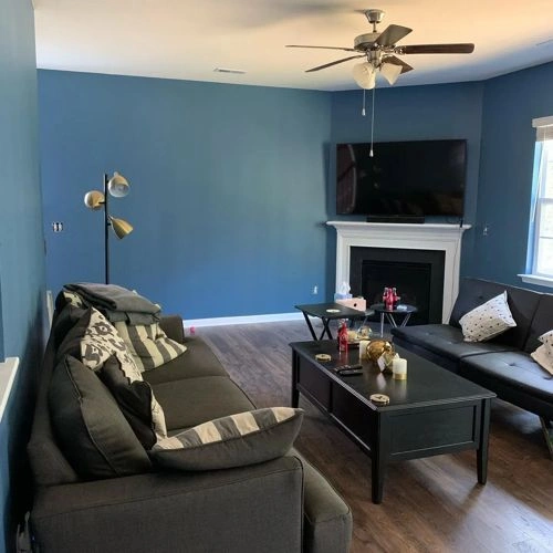 Photo of color Sherwin Williams SW 9149 Inky Blue