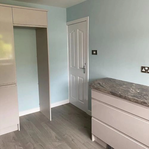 Photo of color Dulux 10BG 72/057 Peppermint Candy