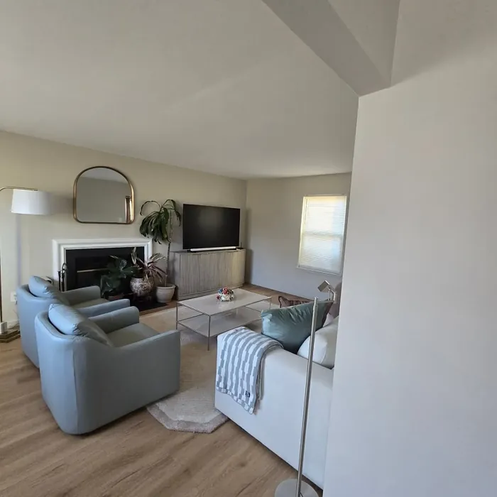 SW Accolade living room review