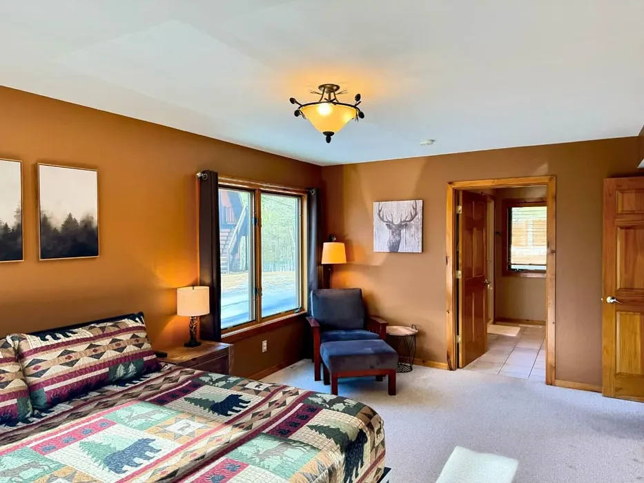 SW Antiquarian Brown bedroom interior
