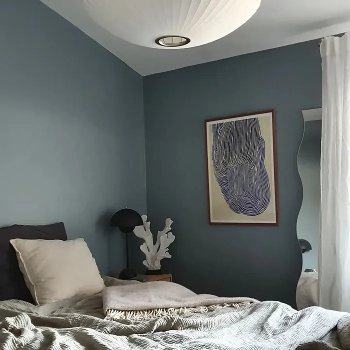 Jotun Arctic Grey bedroom inspiration