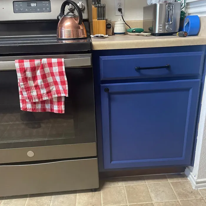 Behr Champlain Blue kitchen cabinets color review
