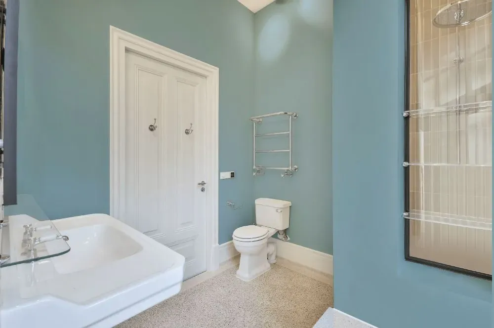 Behr Clear Vista bathroom