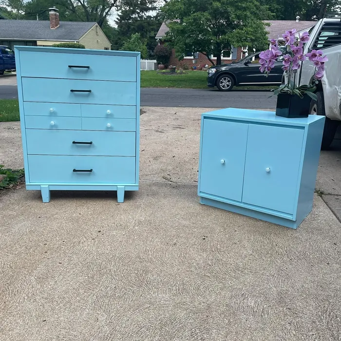 Behr Cool Water Lake painted furniture color review