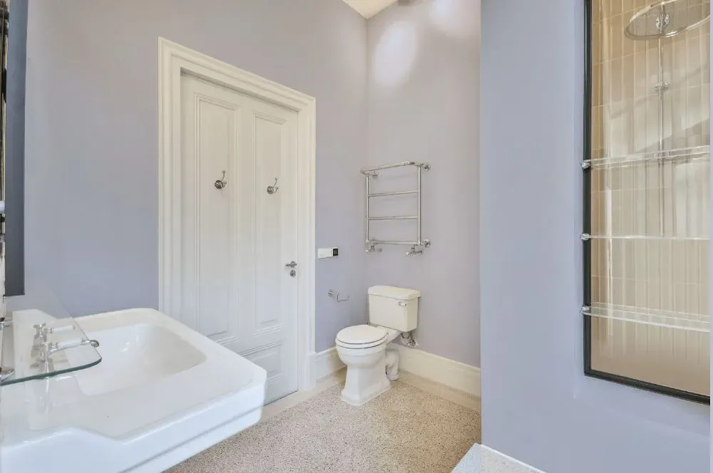 Behr Hint Of Violet bathroom