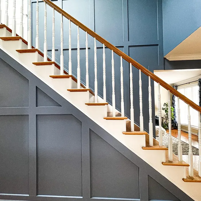 Behr S510-4 stairs color review
