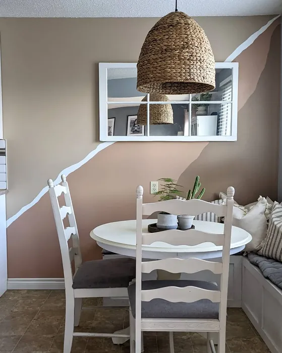 Behr Mushroom Bisque dining room color