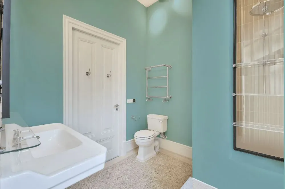 Behr Ocean Boulevard bathroom