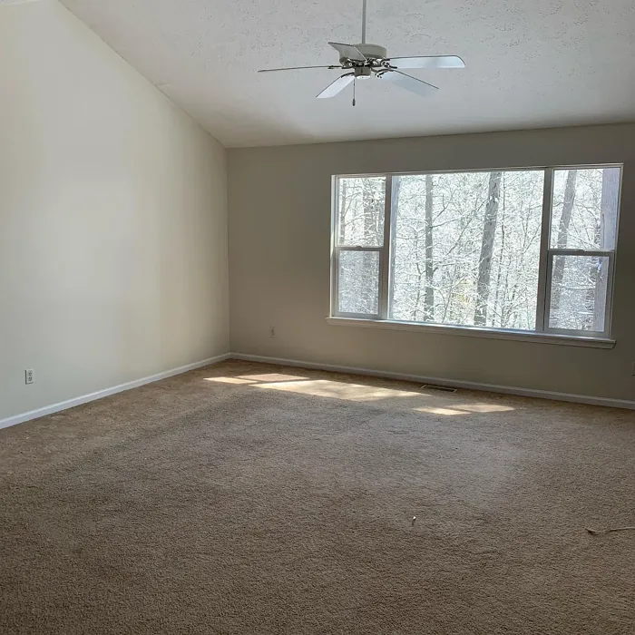 Behr Off White living room color review