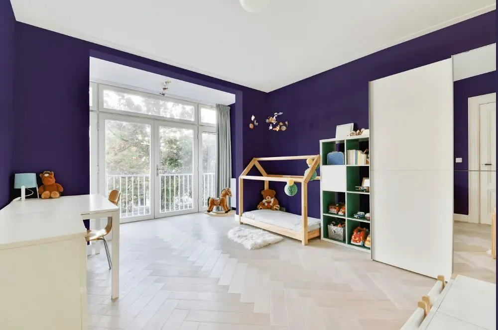 Behr Perpetual Purple kidsroom interior, children's room