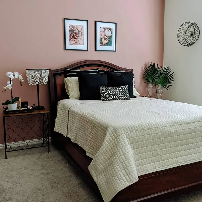 Behr S170-4 bedroom color review