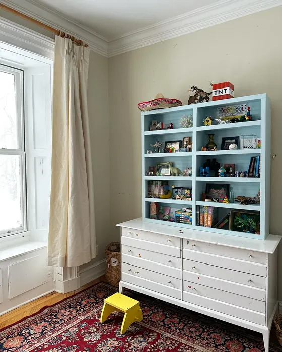 Behr Rococo Beige kids' room paint review