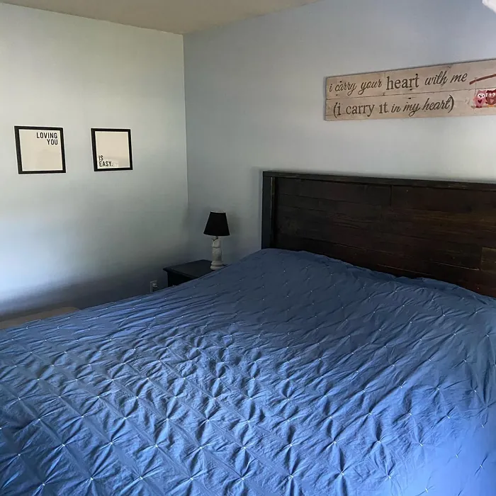 Behr Soft Cloud bedroom paint review