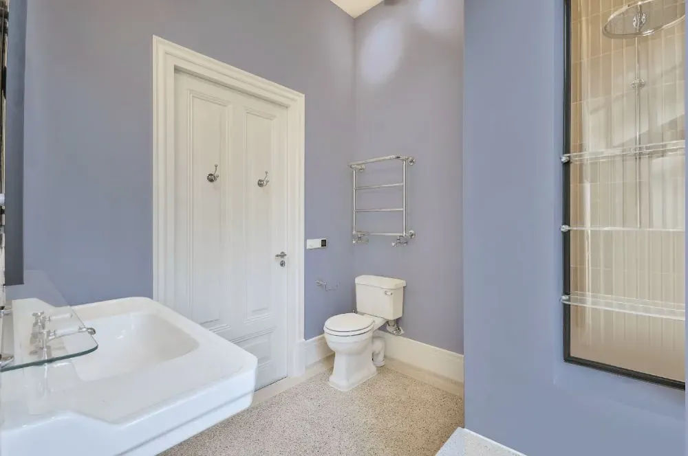 Behr Violet Vision bathroom