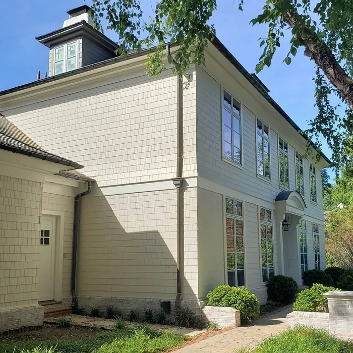 Benjamin Moore Ivory White house exterior 