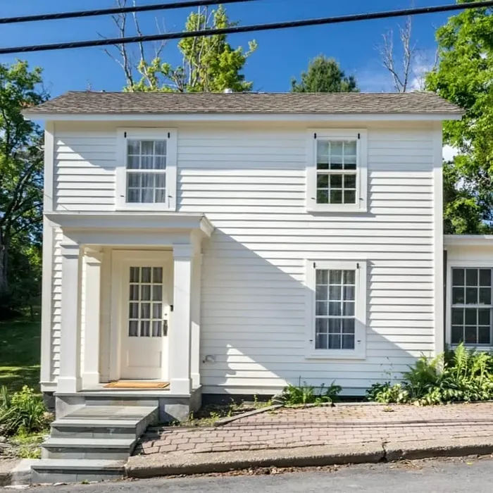 Benjamin Moore Acadia White exterior paint