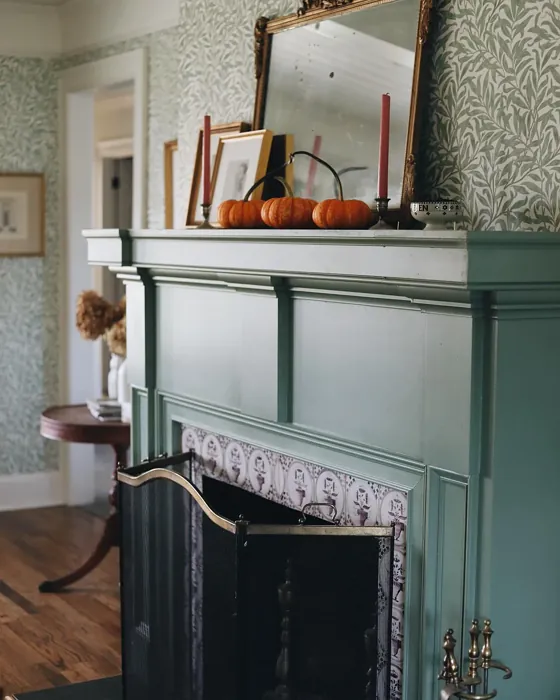 Benjamin Moore Adirondack Green living room fireplace review