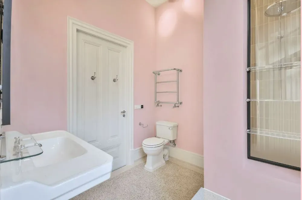 Benjamin Moore Angel Pink bathroom